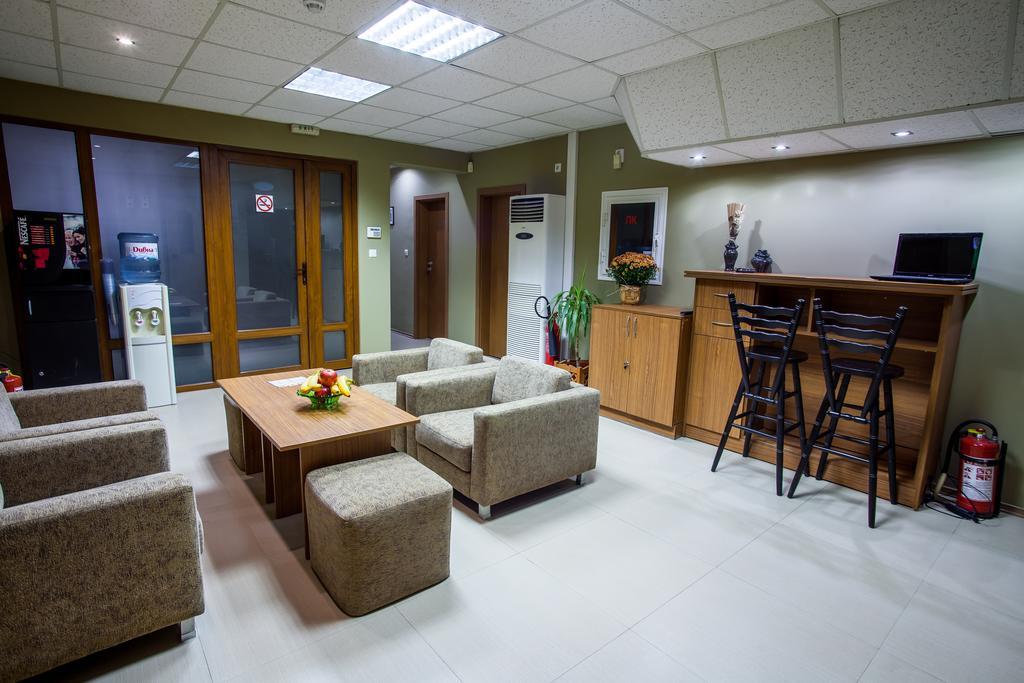 Panorama Top Floor Rooms In Hotel Tundzha Yambol Extérieur photo
